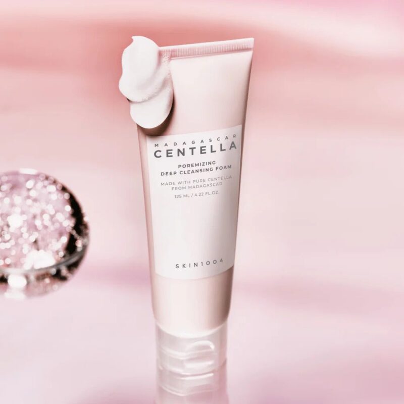 Skin1004 Madagascar Centella Poremizing Deep Cleansing Foam (1)