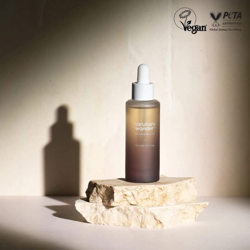 HaruHaru Wonder Black Rice Facial Oil (4)
