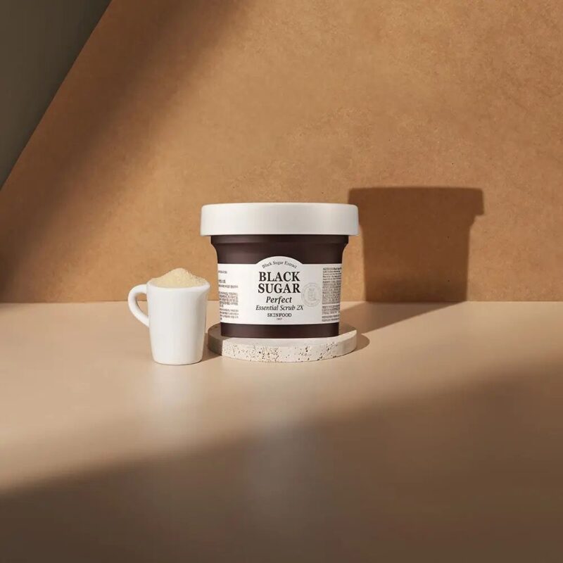 Skinfood Black Sugar Perfect Essential Scrub 2X (1)