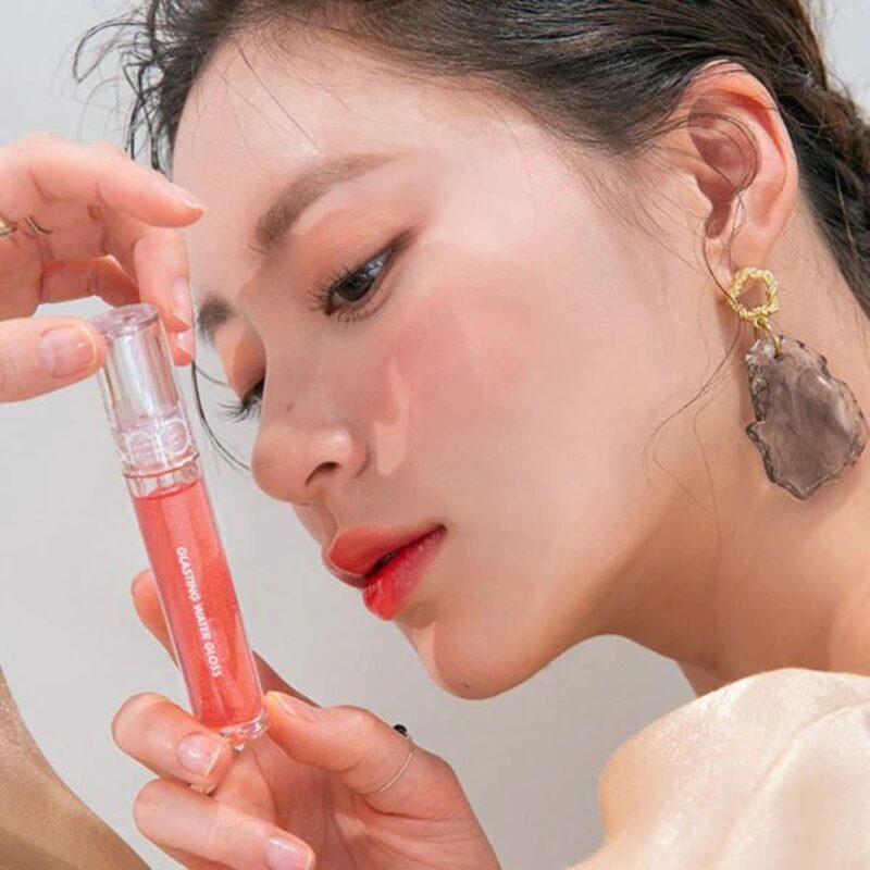 Romand Glasting Water Gloss (1)