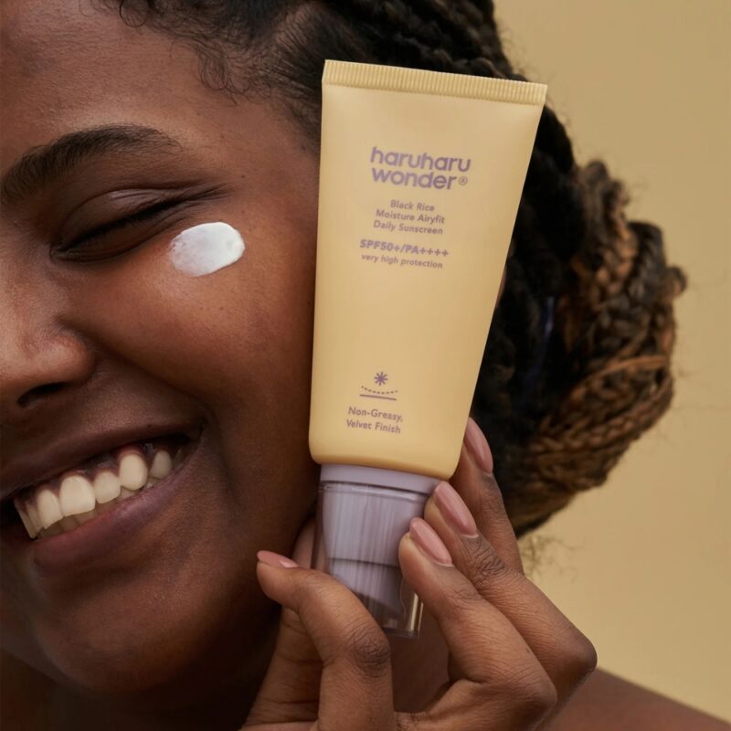 HaruHaru Wonder Black Rice Moisture Airyfit Sunscreen (3)