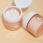 Numbuzin No.4 Pore Zero Peeled Egg Toner Pad (5)