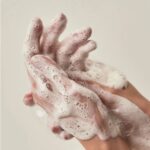 Anua Heartleaf Succinic Moisture Cleansing Foam (3)
