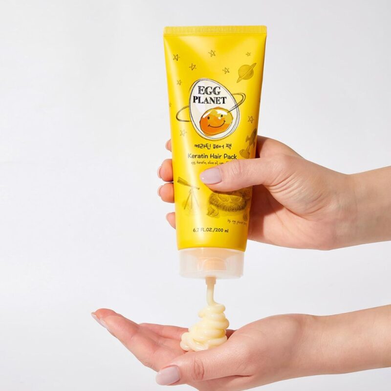 Daeng Gi Meo Ri Egg Planet Keratin Hair Pack (1)