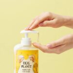Daeng Gi Meo Ri Egg Planet Keratin Shampoo (1)