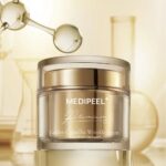 Medi-Peel Peptide 9 Golden Camellia Wrinkle Cream (1)