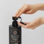 Daeng Gi Meo Ri Premium Black Garlic and Curcumin Shampoo (2)