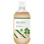 Round Lab Mugwort Calming Toner