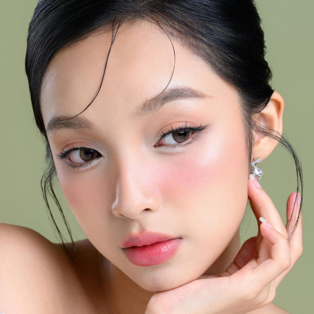 Glass Skin vs. Cloud Skin