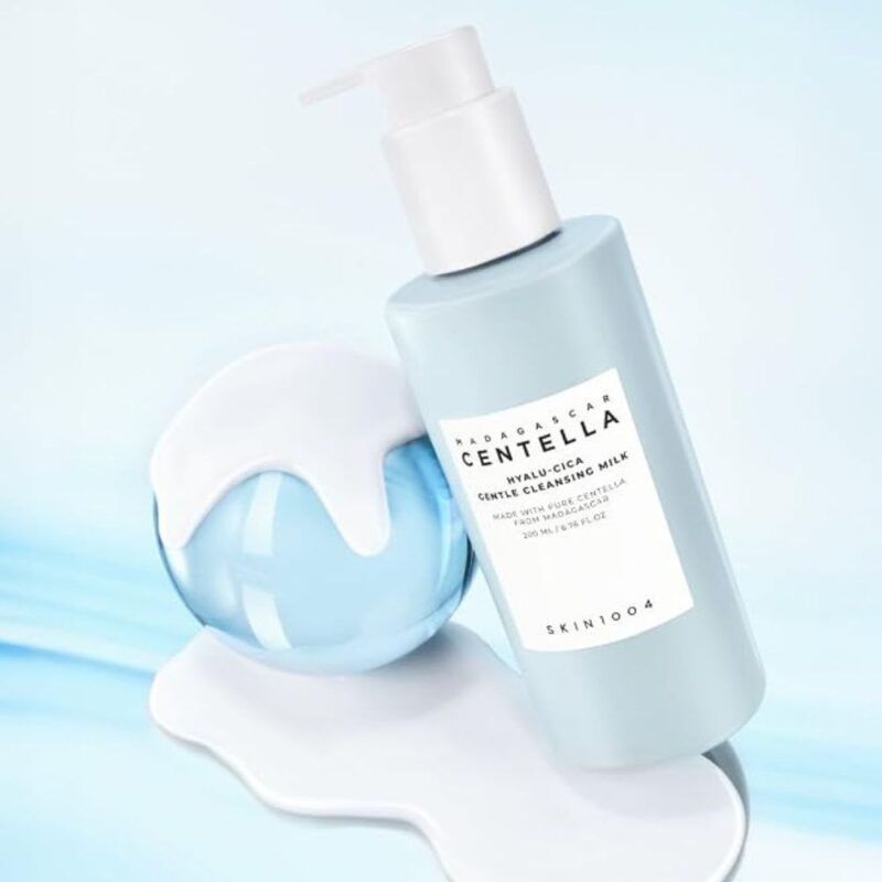 Skin1004 Madagascar Centella Hyalu-Cica Gentle Cleansing Milk (2)